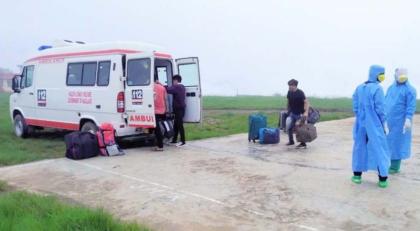 Eighteen persons arrived at Kiphire town by two NST buses around 5:00 am on June 17. DTF members led by Deputy Commissioner Kiphire SaritaYadav received them. Returnees were handed food packs. All the returnees at the arrival were thoroughly screened and conveyed to Institution Quarantine established at Loyola Higher Secondary School Kiphire. At present, 201 (Two hundred and one) persons are being accommodated in the Government Institution Quarantine under Kiphire District i.e. 199 persons in Kiphire town and 2 persons in Sitimi. (DIPR Photo)
